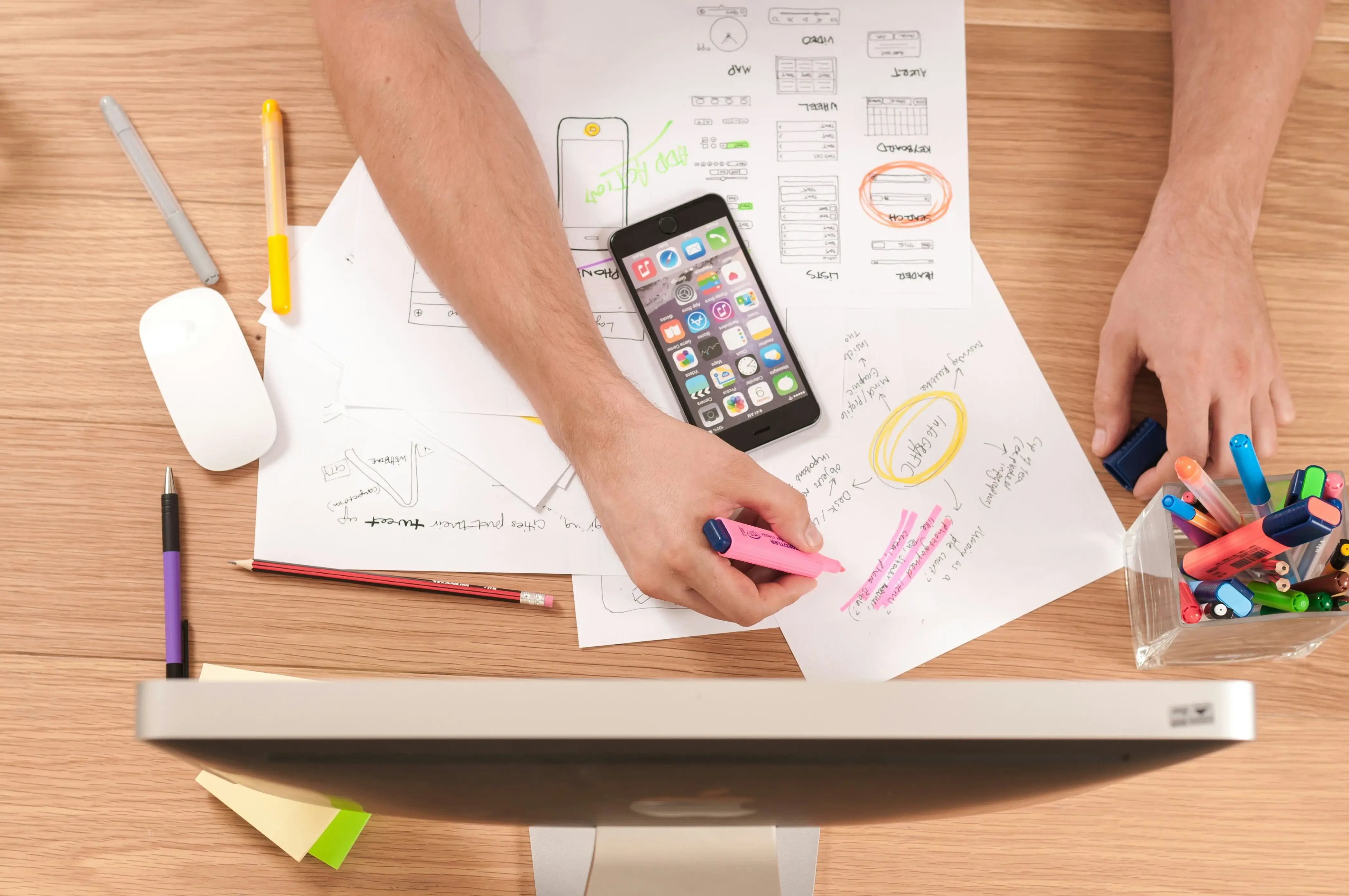 The Pros and Cons of Magento vs Shopify: What You Need to Consider